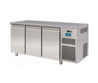 Холодильный стол ECT603 FREEZERLINE (3х дверный)
