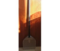 Перфорована лопата для піци 31х35 см, металева ручка, довжиною 142 см