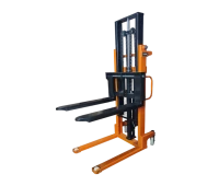 Stivuitor hidraulic Dniproves KC-2B20