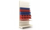 Rafturi pentru produse manufacturate