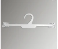 Cuier din plastic N26